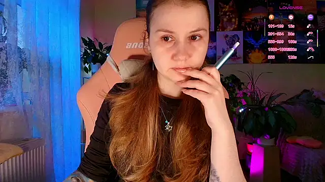 GoodWitch  online show from February 2026 07:52:01 AM