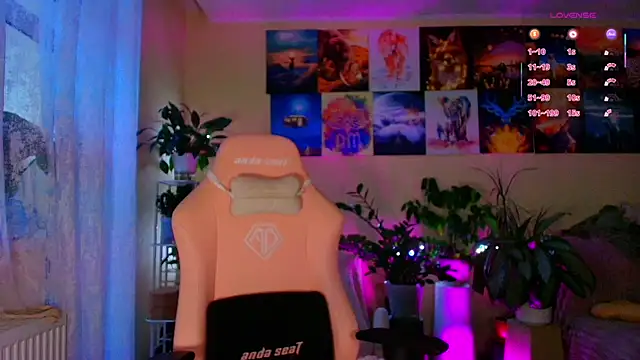 GoodWitch  online show from February 2026 08:03:01 AM