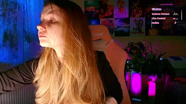 GoodWitch  online show from February 2026 07:39:01 AM