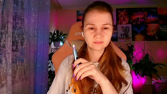 GoodWitch  online show from November 2025 07:42:01 AM