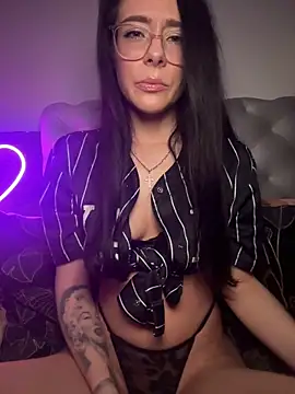Carmen Monroe online show from June 2026 10:19:01 PM