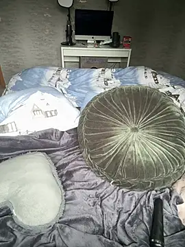 Carmen Monroe online show from February 2026 10:00:01 AM