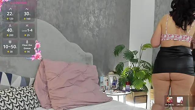 LisaCroft online show from April 2026 03:53:02 AM