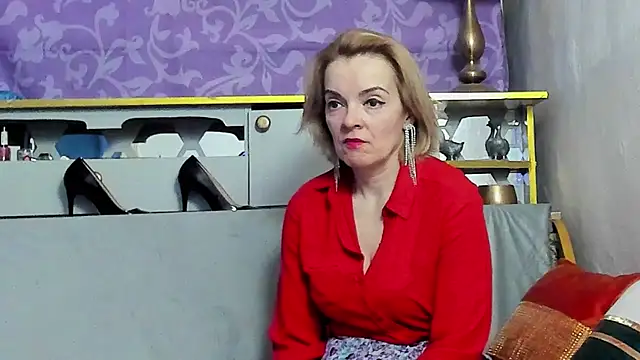 KateConner online show from February 2026 05:48:02 PM