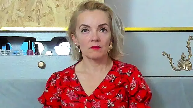 KateConner online show from November 2025 06:45:02 PM