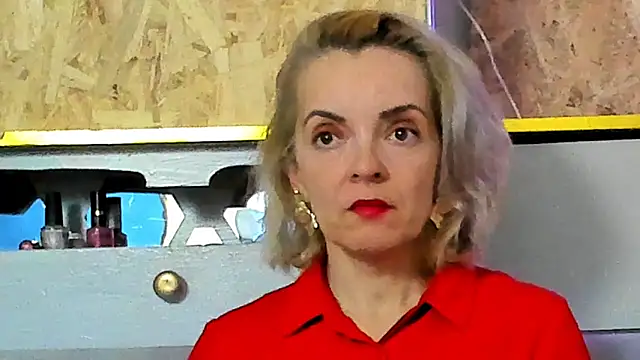 KateConner online show from November 2025 11:27:01 PM