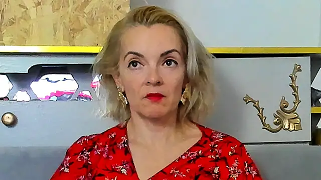 KateConner online show from November 2025 09:07:02 PM