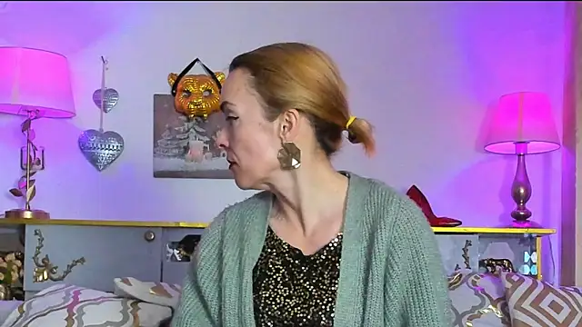 KateConner online show from March 2025 09:56:02 PM