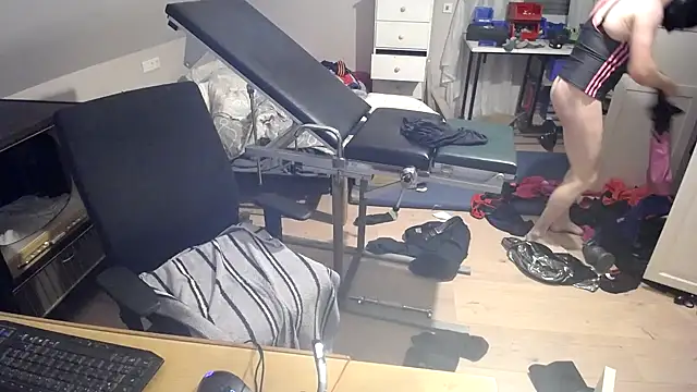 Snapshot of Kinkidani86 chatting on October 2025 07:02:01 PM Kinkidani86 online show from October 2025 07:02:01 PM