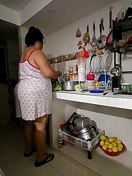 Brenda Berck  online show from October 2025 09:43:01 AM