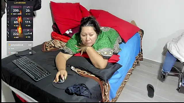Brenda Berck  online show from June 2026 02:06:02 AM