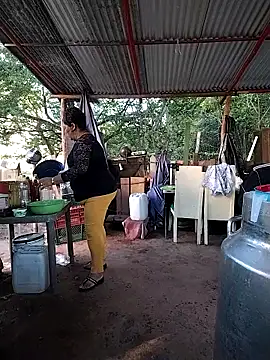 Brenda Berck  online show from March 2026 12:27:02 PM