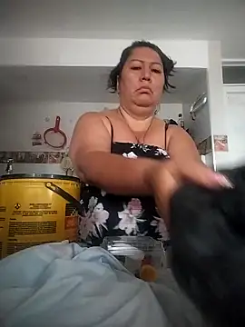 Brenda Berck  online show from February 2026 11:45:01 AM