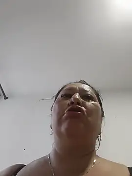 Brenda Berck  online show from May 2026 12:33:01 PM