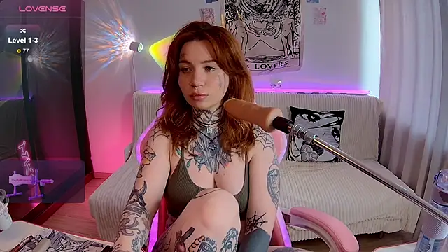 HannaXWonder online show from March 2025 12:34:02 PM