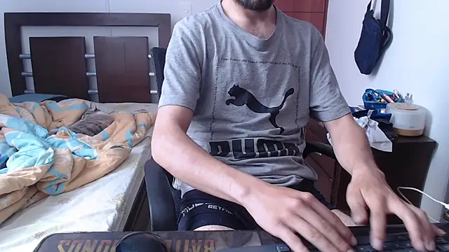 Snapshot of fvckolombianguyy chatting on March 2025 03:28:02 PM fvckolombianguyy online show from March 2025 03:28:02 PM