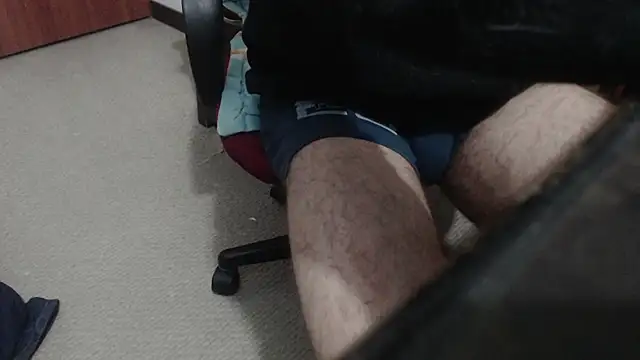 Snapshot of fvckolombianguyy chatting on February 2025 06:43:01 AM fvckolombianguyy online show from February 2025 06:43:01 AM