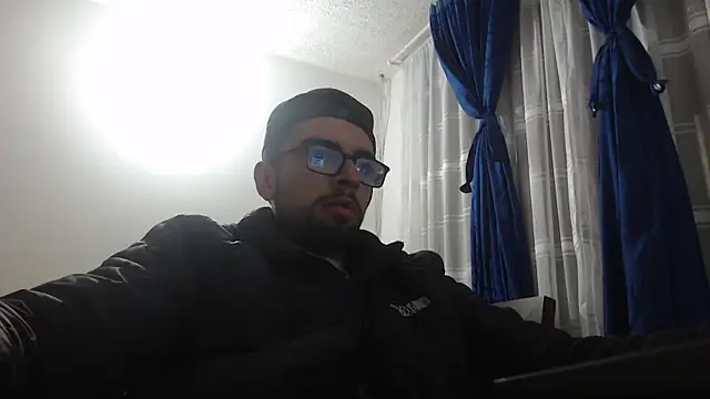 Snapshot of fvckolombianguyy chatting on February 2025 01:36:01 AM fvckolombianguyy online show from February 2025 01:36:01 AM