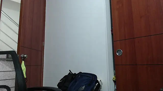 Snapshot of fvckolombianguyy chatting on February 2025 05:16:01 AM fvckolombianguyy online show from February 2025 05:16:01 AM