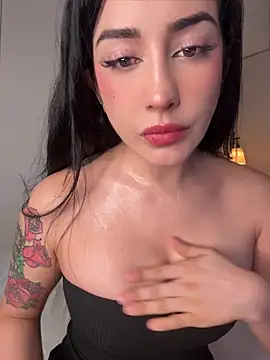 CATALINA RESTREPO online show from April 2026 01:12:02 AM