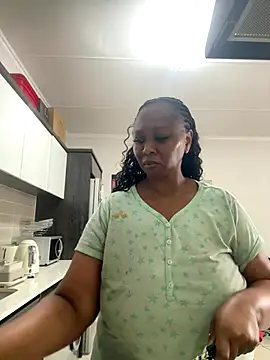 Bootyliciouse21X online show from December 2025 01:49:02 PM