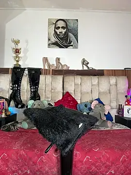 LeilaLopez online show from January 2026 03:43:01 AM