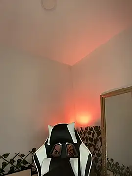 Fancyxlove online show from September 2025 01:40:02 PM