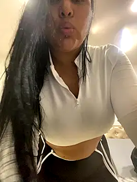 Fancyxlove online show from December 2025 12:51:01 PM