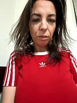 Snapshot of Almmaxxxx chatting on October 2025 03:06:01 AM Almmaxxxx online show from October 2025 03:06:01 AM