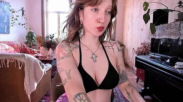 Snapshot of Miranda2_0 chatting on January 2025 06:17:01 AM Miranda2 0 online show from January 2025 06:17:01 AM