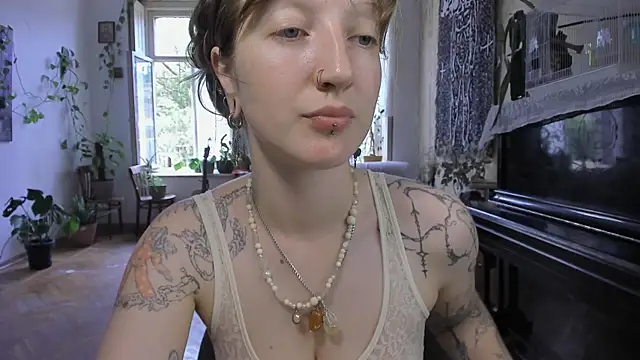 Snapshot of Miranda2_0 chatting on July 2026 09:04:01 AM Miranda2 0 online show from July 2026 09:04:01 AM