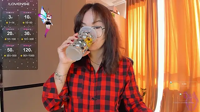 azure moon2 online show from October 2025 09:32:02 AM