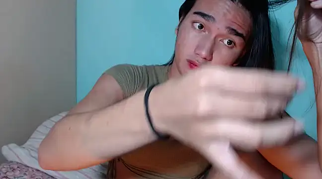 Snapshot of CasandraDiaz chatting on March 2025 12:36:02 PM CasandraDiaz online show from March 2025 12:36:02 PM