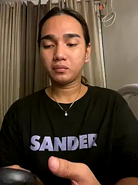 Snapshot of CasandraDiaz chatting on November 2025 06:03:02 AM CasandraDiaz online show from November 2025 06:03:02 AM