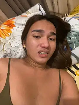 Snapshot of CasandraDiaz chatting on November 2025 03:54:02 AM CasandraDiaz online show from November 2025 03:54:02 AM