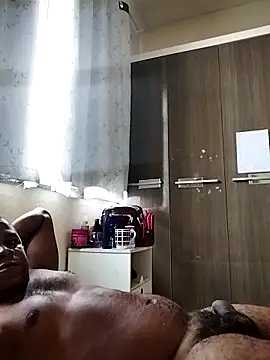 Snapshot of chokito32 chatting on February 2026 01:11:02 PM chokito32 online show from February 2026 01:11:02 PM