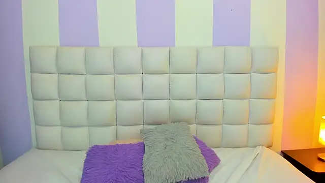 teresasroom  online show from March 2026 01:55:01 PM