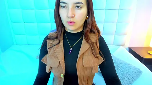 teresasroom  online show from May 2026 01:32:01 PM