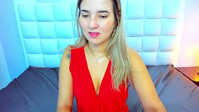 Snapshot of teresasroom_ chatting on November 2025 11:32:01 AM teresasroom online show from November 2025 11:32:01 AM