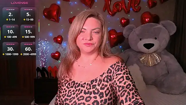 KristiOwen online show from June 2026 09:03:01 PM