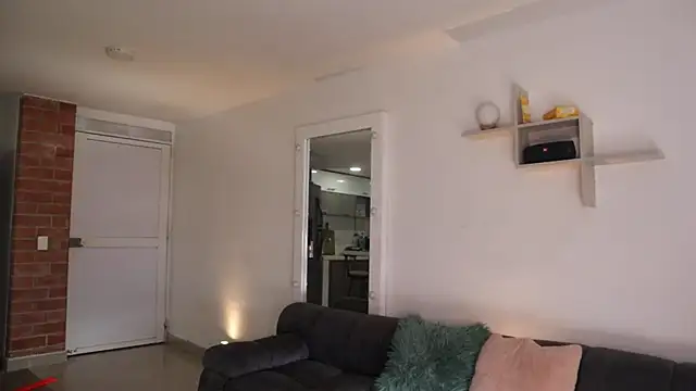  Vahos  online show from October 2025 05:12:02 PM