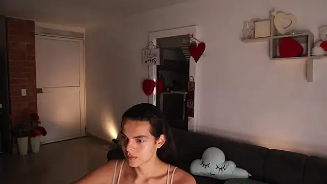  Vahos  online show from February 2026 07:24:01 PM