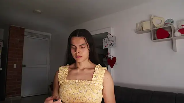  Vahos  online show from February 2026 07:12:01 PM