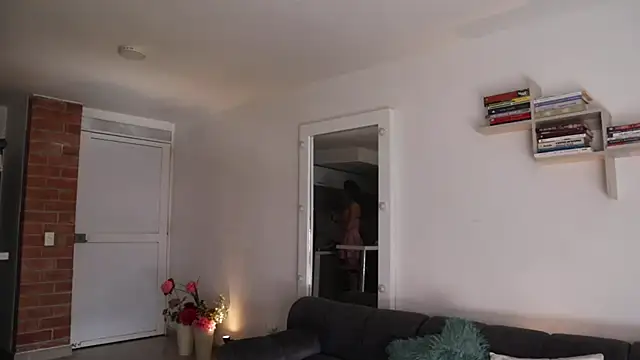  Vahos  online show from November 2025 05:13:02 PM