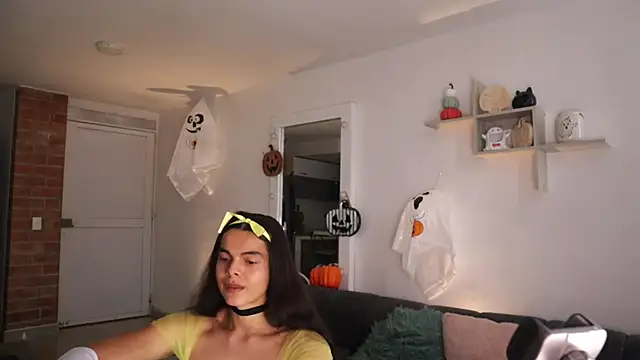  Vahos  online show from October 2025 04:51:02 PM