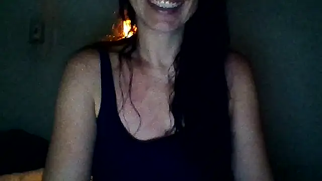 chicacastilla online show from October 2025 08:04:02 AM