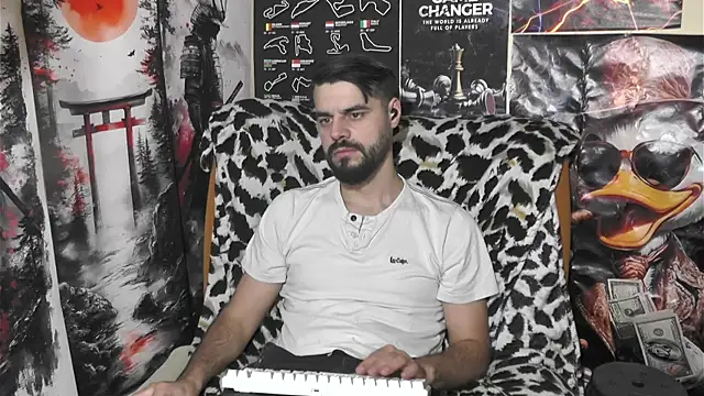 00george online show from December 2025 09:06:02 PM