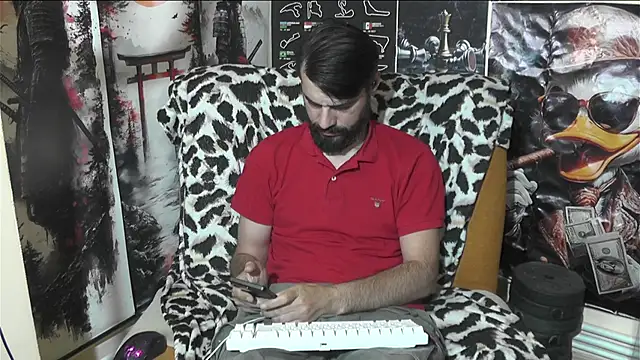 Snapshot of 00george chatting on May 2026 02:56:01 PM 00george online show from May 2026 02:56:01 PM