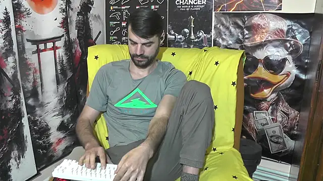 00george online show from April 2026 03:46:01 AM