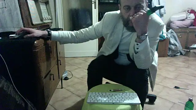 SsdobermannsS online show from April 2026 02:16:02 AM